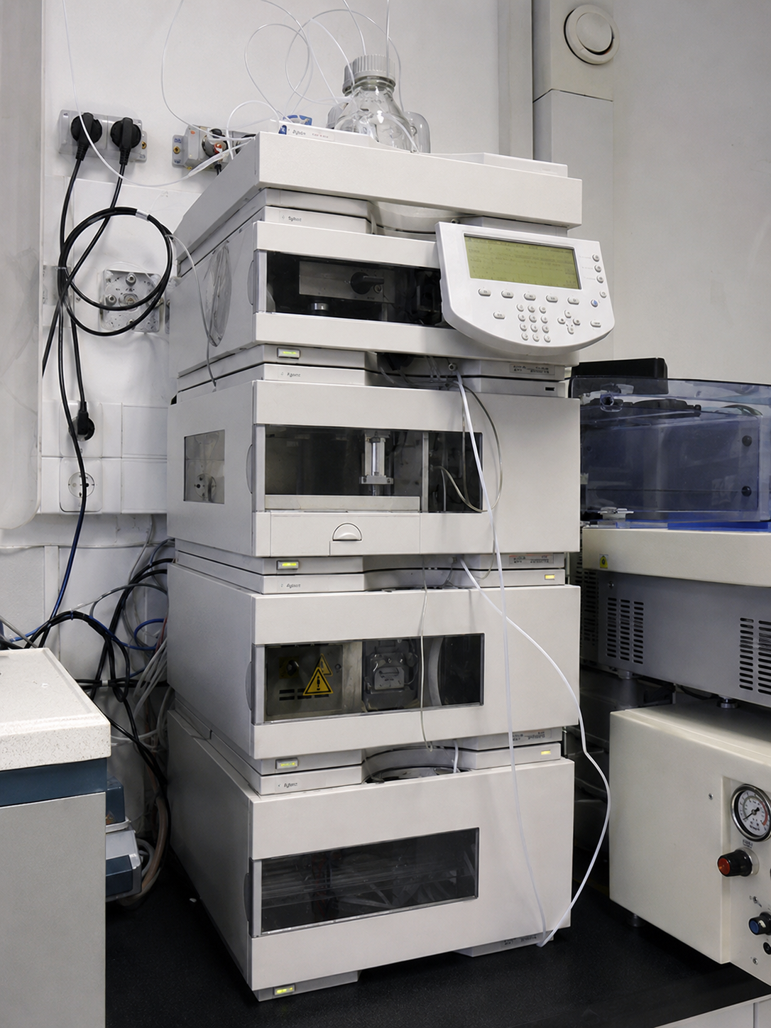 HPLC chromatography equipment